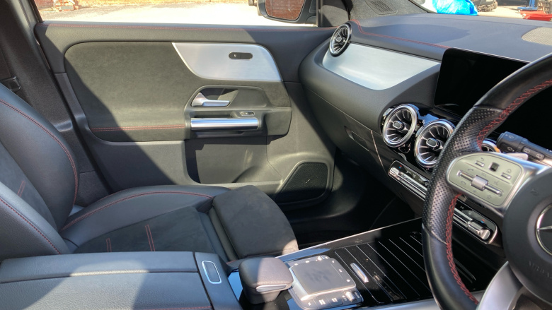 Mercedes-Benz Eqa 250 140kW AMG Line Premium 66.5kWh 5dr Auto Electric Hatchback